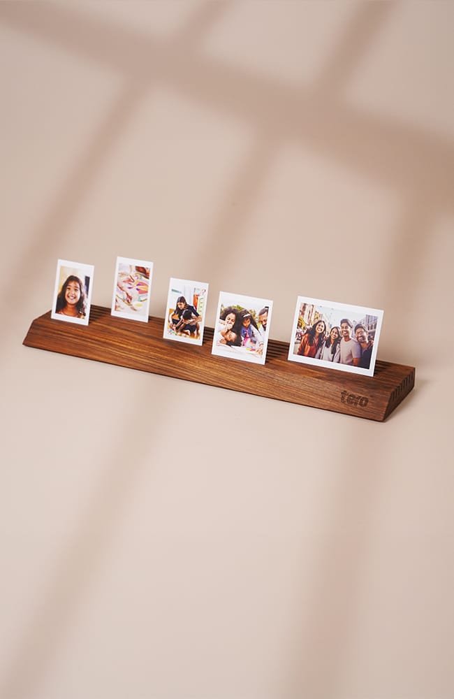TILT - Polaroid Display Frame